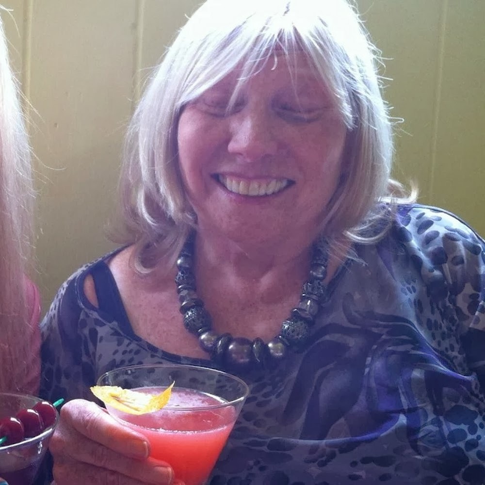Meet your Posher, Gail